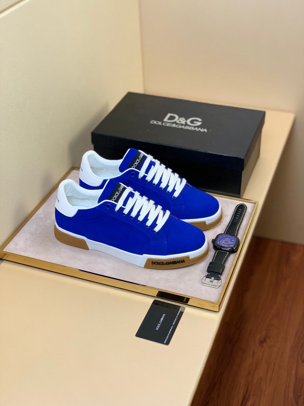 D*G sneaker